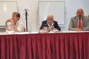 İSTANBUL BÜYÜKŞEHİR BELEDİYEMİZ İLE SOSYAL PROJELER KONULU BİR TOPLANTI YAPTIK